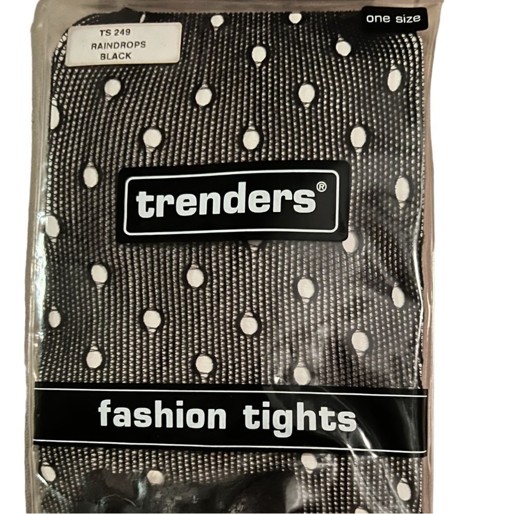 Trendies black net tights with hole’s design! New